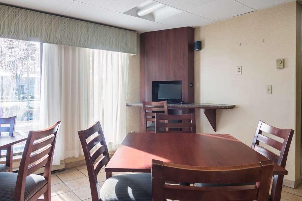 Motel 6-Madison, WI - East Interior foto