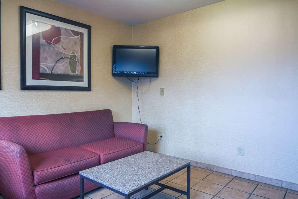 Motel 6-Madison, WI - East Interior foto